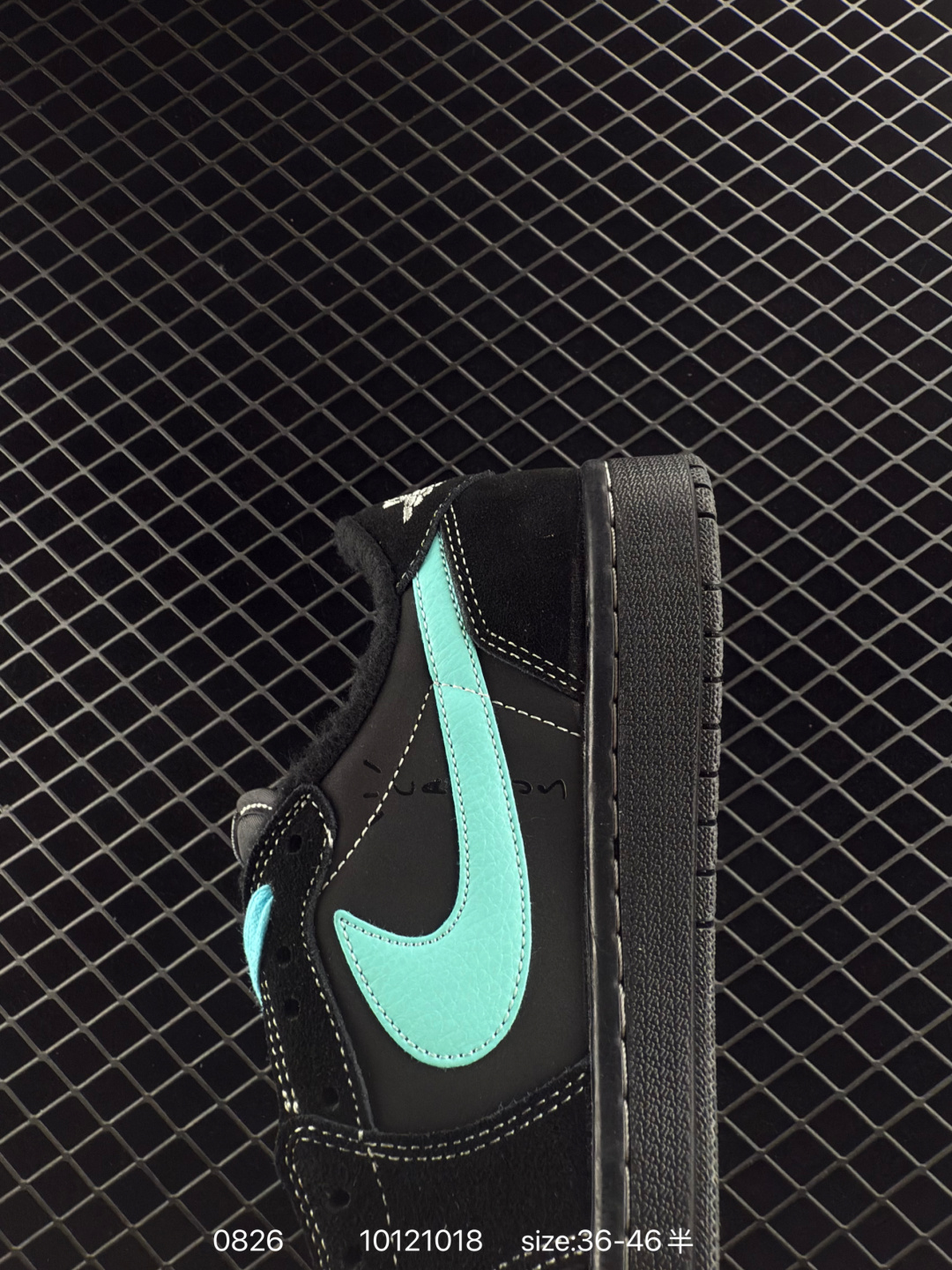 Travis Scott x Air Jordan 1 ” Reverse Mocha “